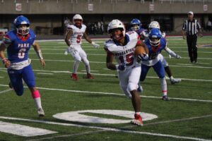 Morgantown High loses four fumbles in 14-7 loss against Wheeling Park